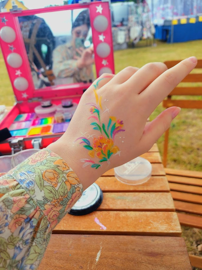 Värviline käemaaling lilled